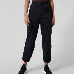 Athleta Trekkie hiking pants zip off